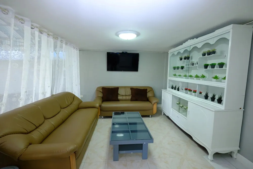 Little Home DMK