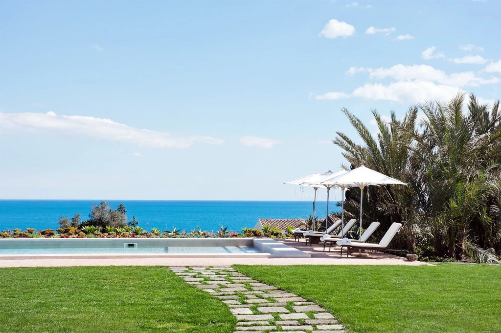 Donna Carmela Resort & Lodges