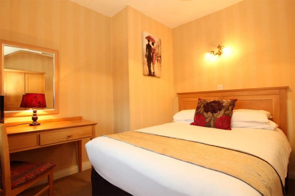 Latchfords Self Catering Apartments