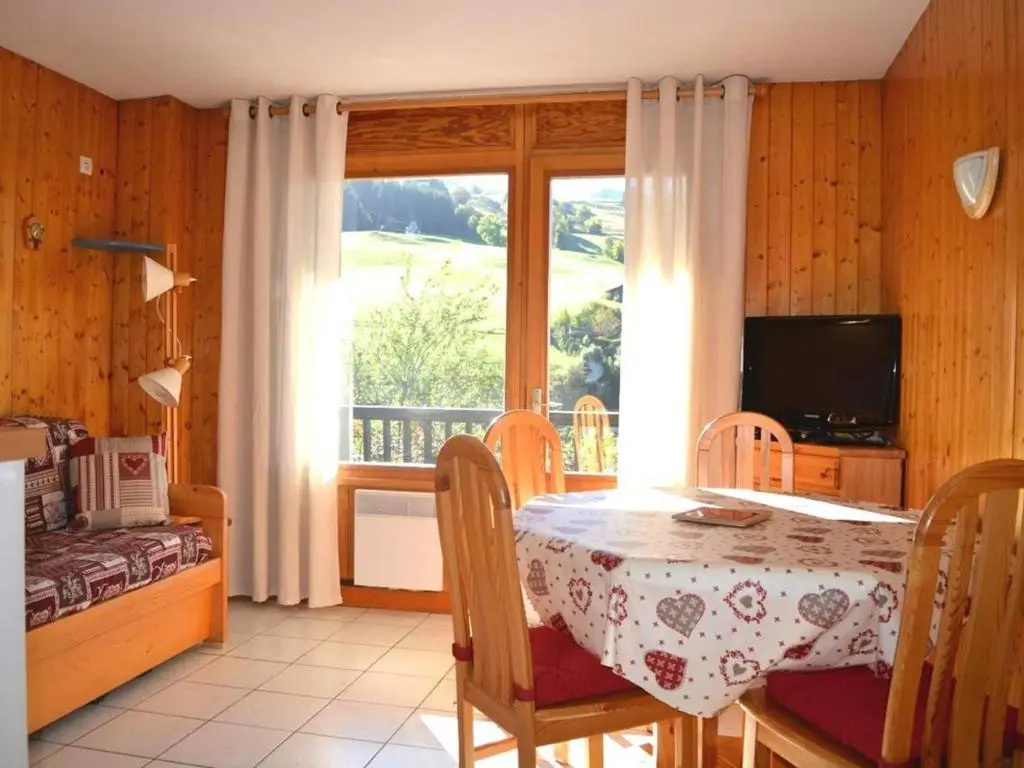 Appartement Le Grand-Bornand, 2 pièces, 4 personnes - FR-1-241-192