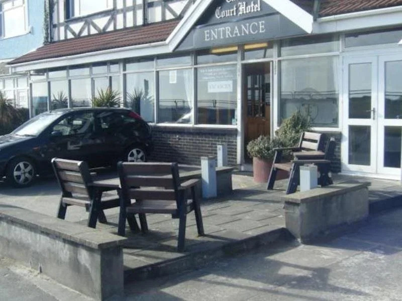 Tudor Court Hotel