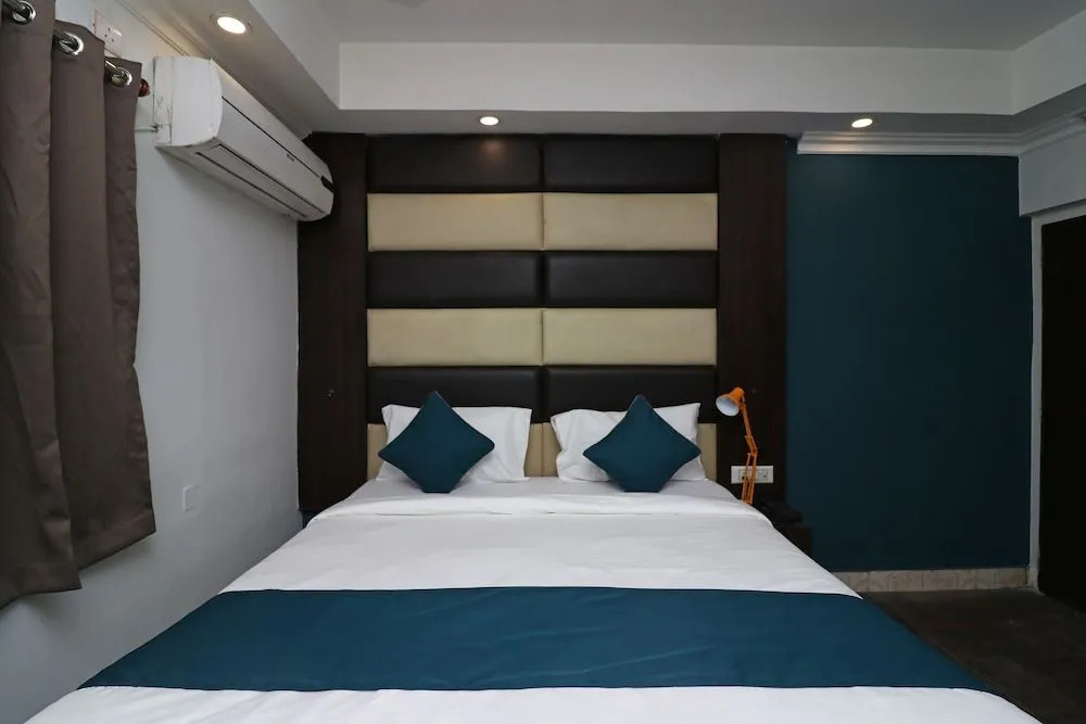 Silverkey Executive Stays 30334 Jaan Nagar Road