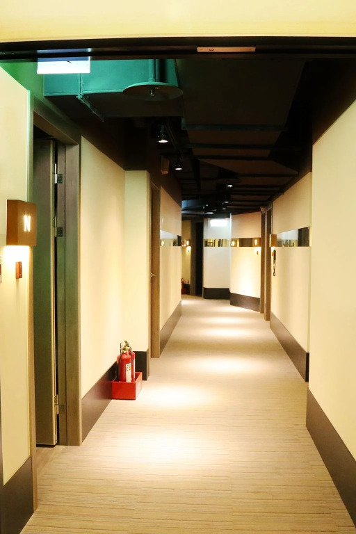 Mono Hostel