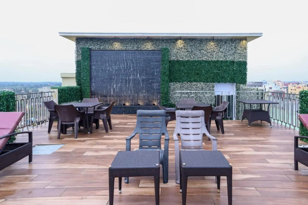 The Bay Suites