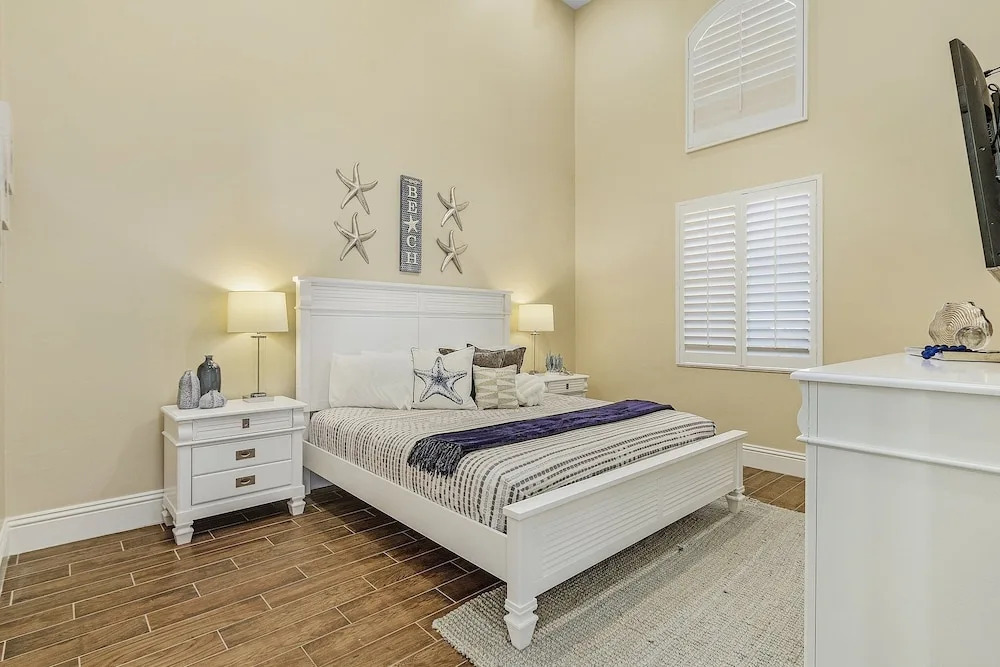 Curious Tides - 3132/3134 Estero Blvd. 10 Bedroom Townhouse by RedAwning