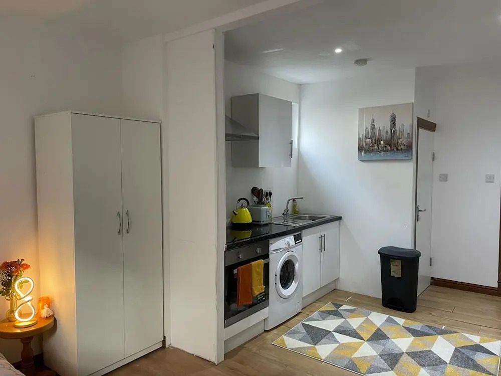 Luxury Studio Flat in London