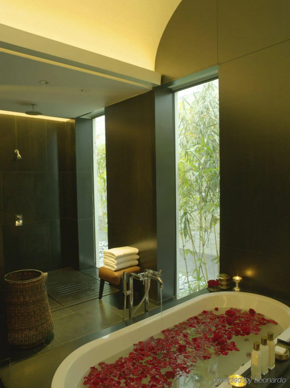 The Lodhi   A member of The Leading Hotels Of The World