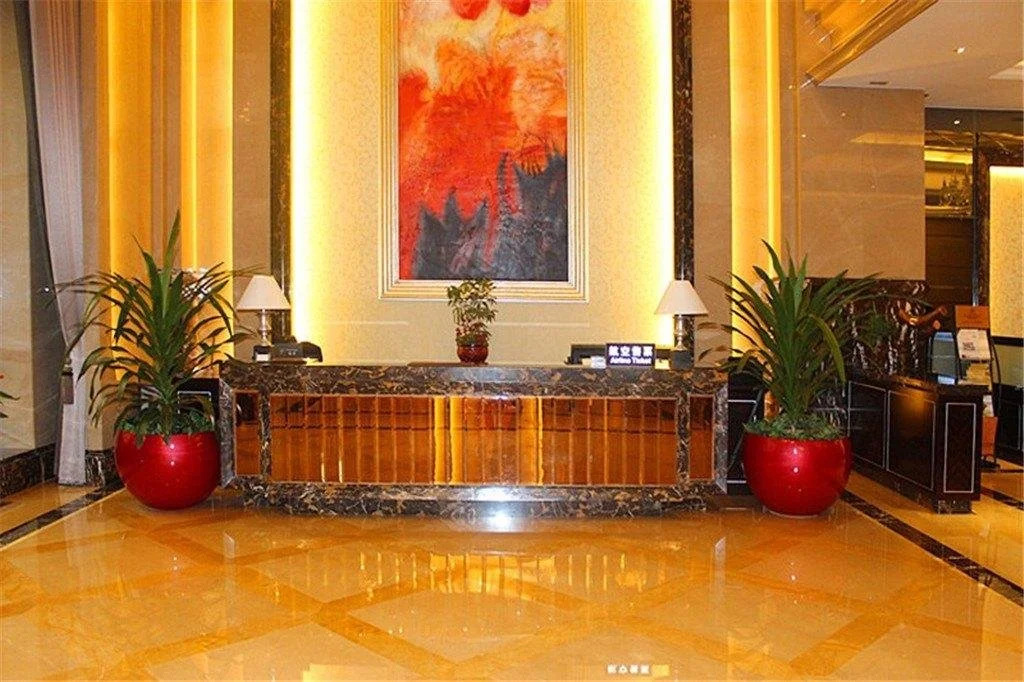 Yifeng Harbour Hotel