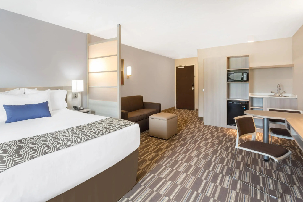 Microtel Inn & Suites by Wyndham Springville