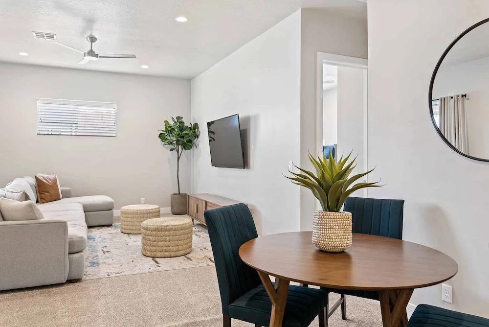 Red Mountain Springs #23 townhouse