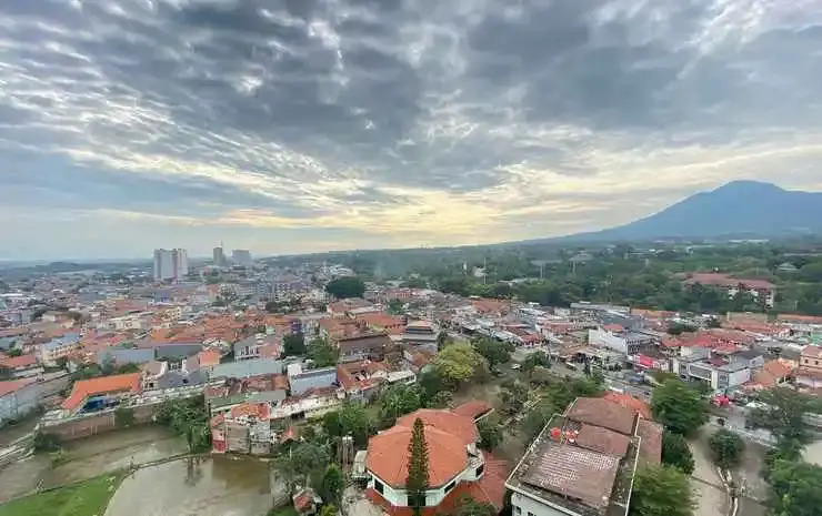Private And Spacious Studio Room At Skyland City Jatinangor