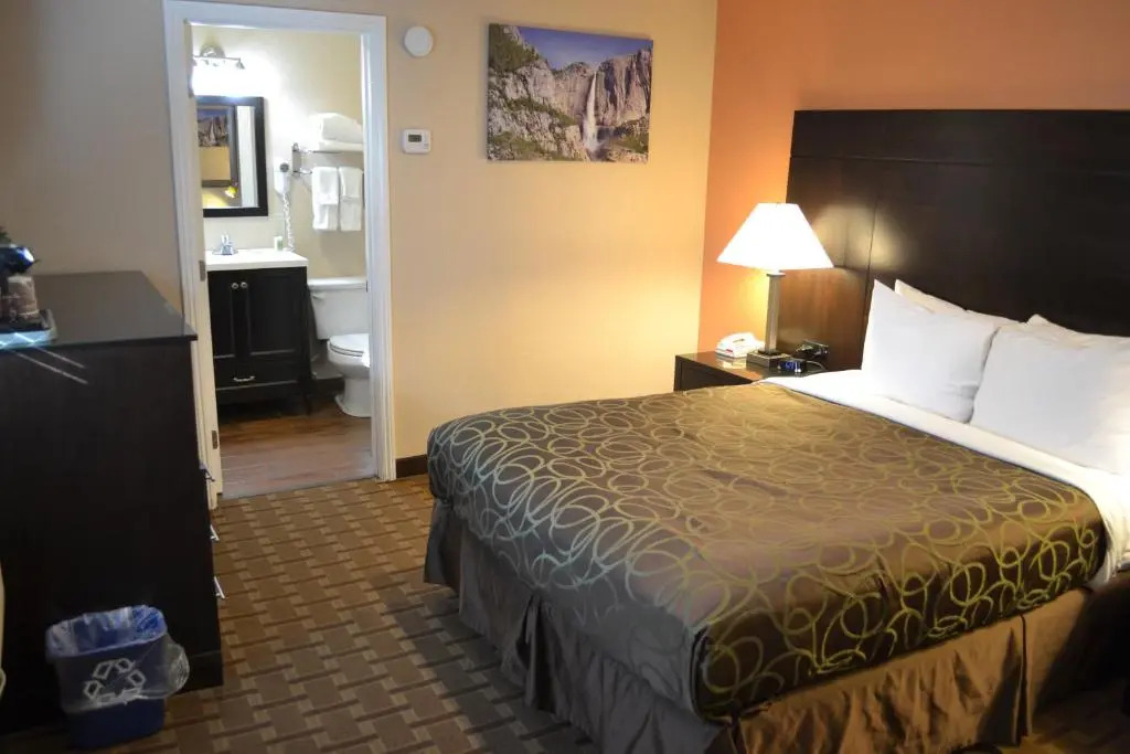 Buck Meadows Lodge