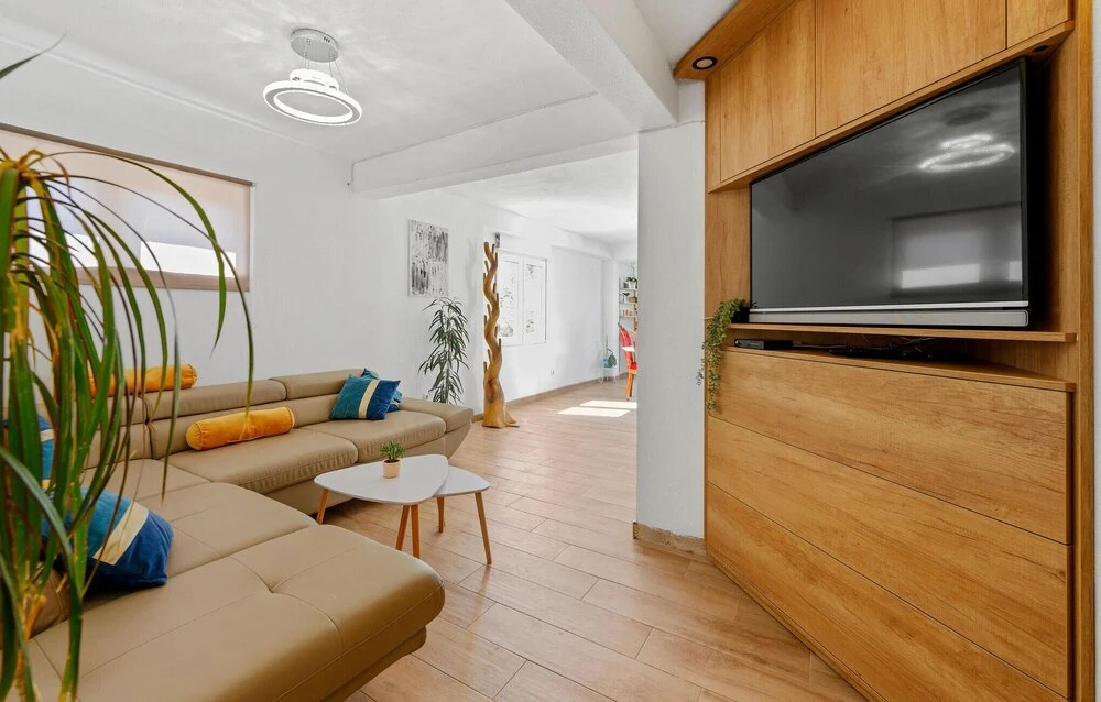 Awesome Home In Vodice