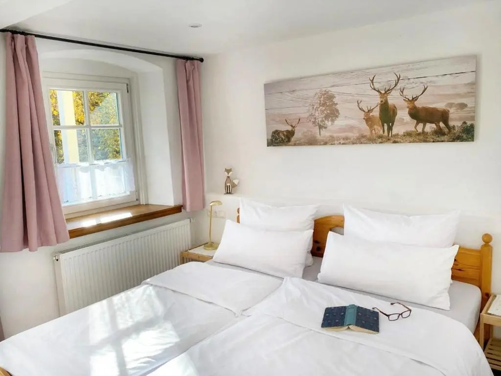 St Lukas Apartments