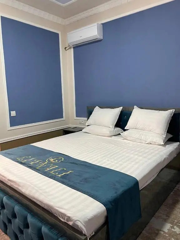 LIANALI HOTEL