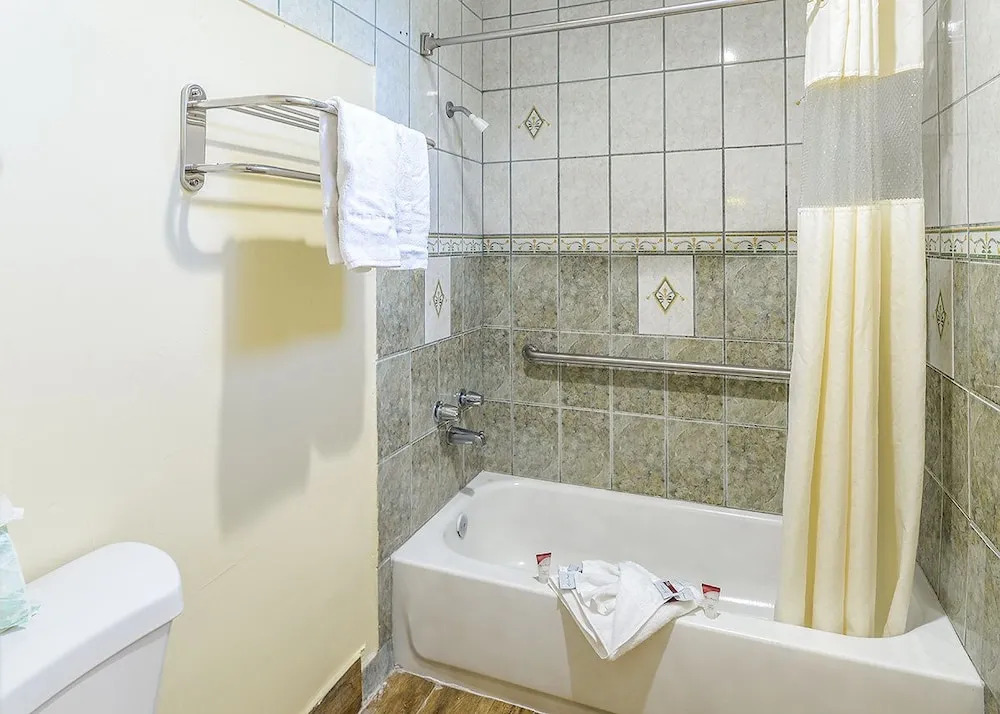 Aqua Venture Inn