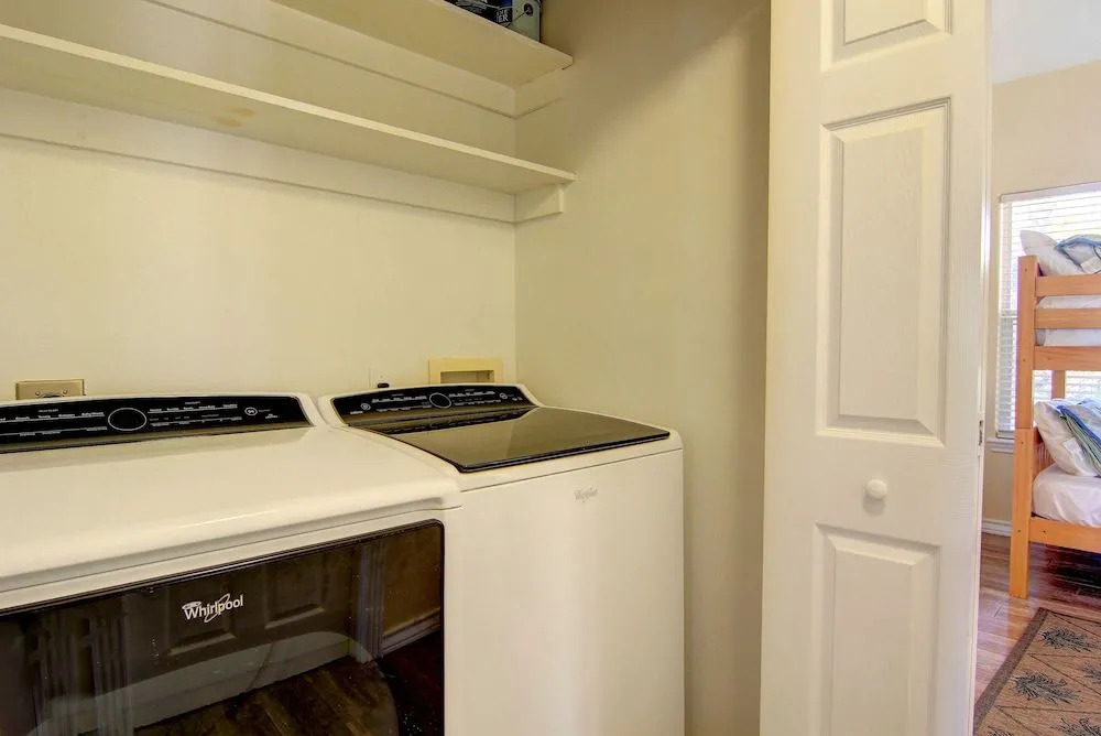 Lemonade House Mr109 3 Bedrooms 3 Bathrooms Home