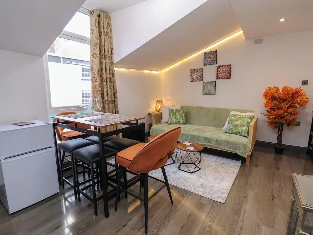The Cloud Apartment 2