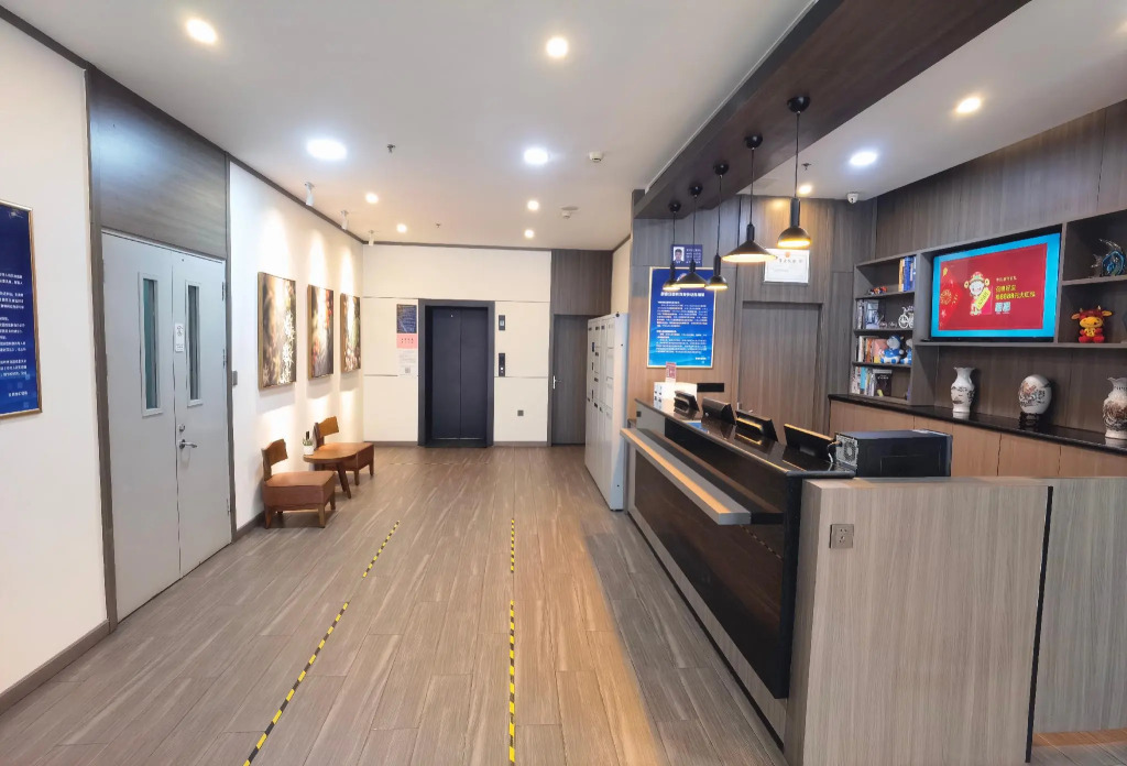 Hanting Hotel Beijing Yansha Xinyuanli
