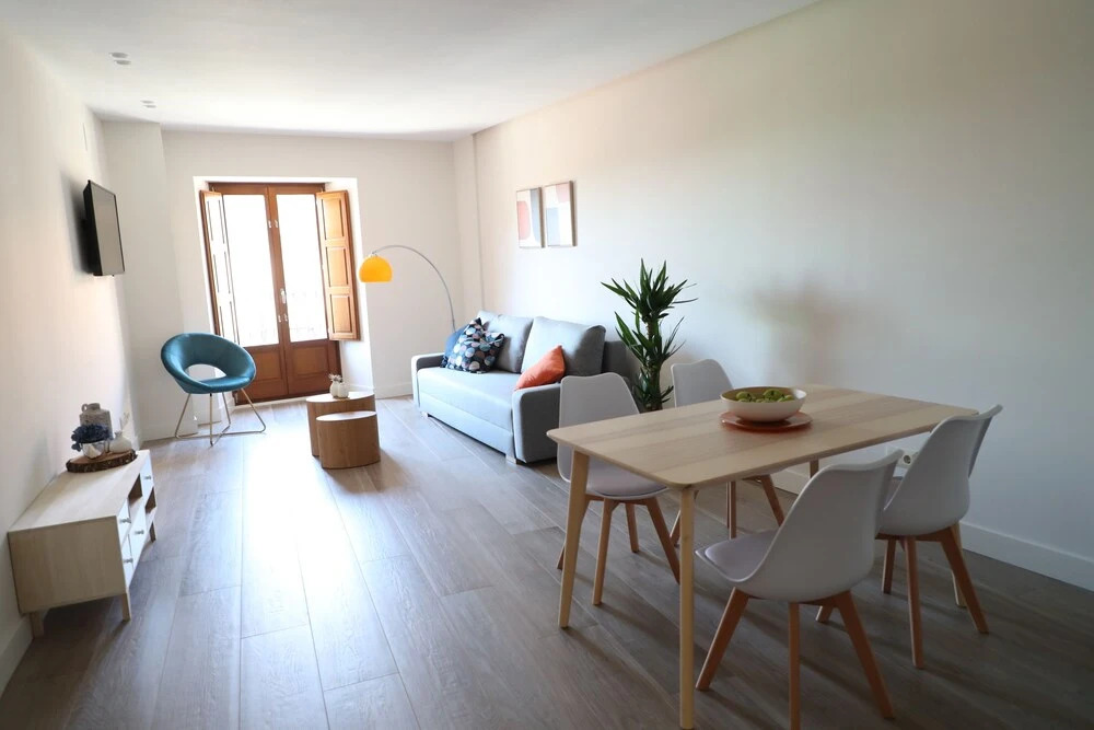 San Vicente Apartments