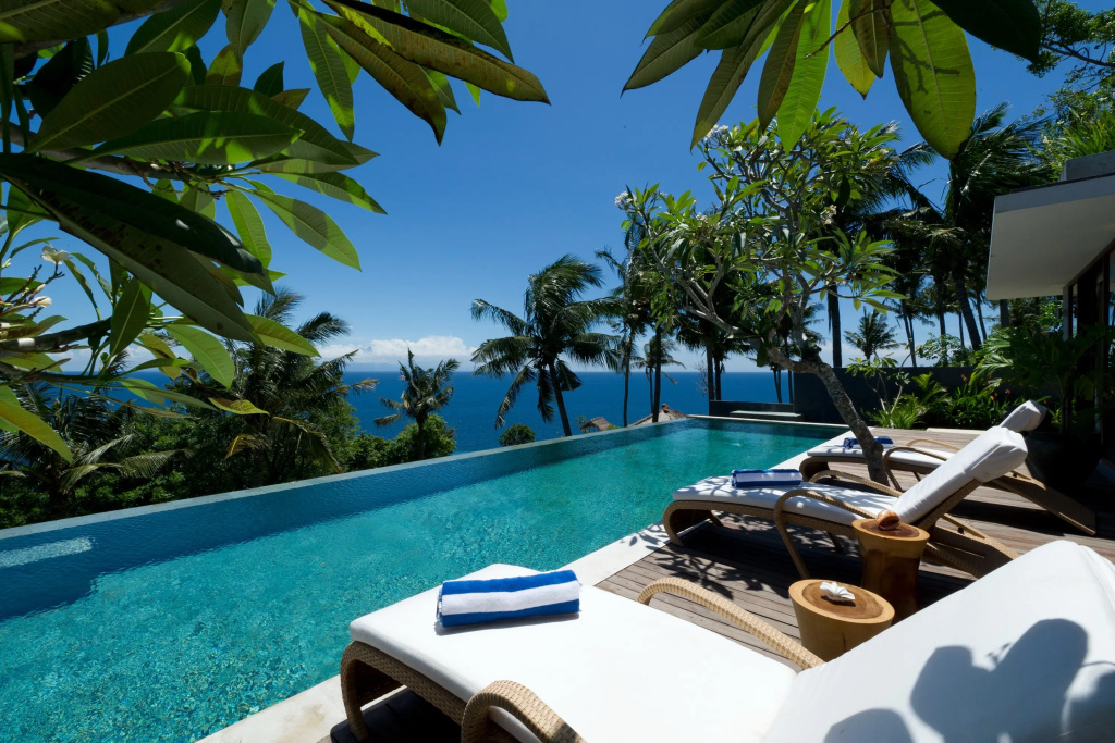 Malimbu Cliff Villa by Elite Havens