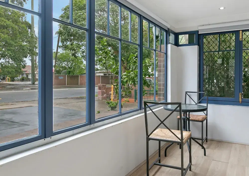 Kozyguru | Arncliffe | Airport Cottage 3 Bed House