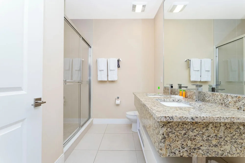 Marvelous 4 Bd Close to Disney @ Magic Village 3153