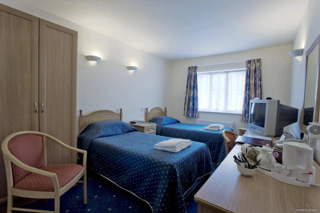 Mercure Newbury West Grange Hotel