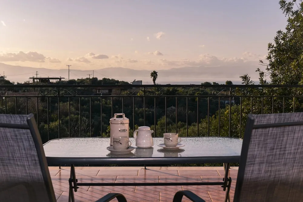 Charming seaview villa amid the olive groves