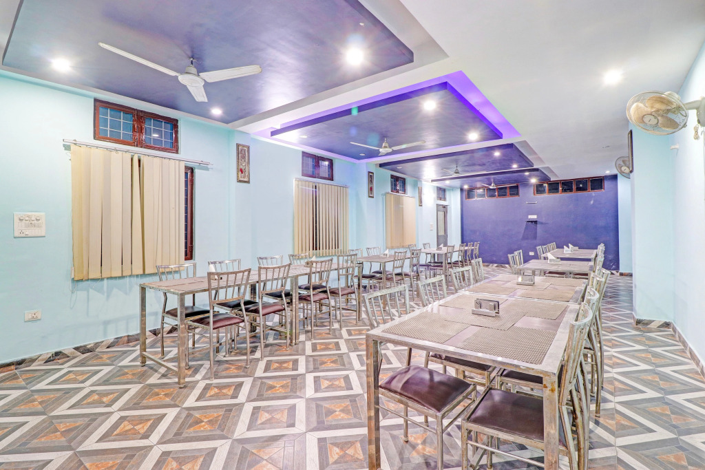 Super Hotel O Vidhan Sabha Chowk Formerly Sunshine Guest House