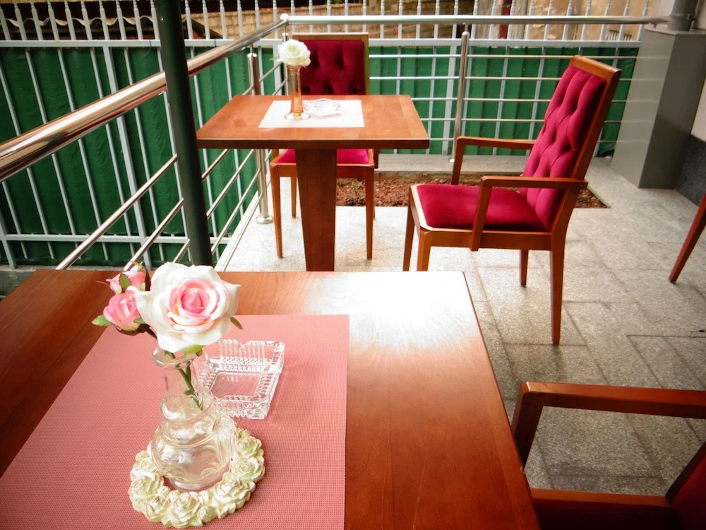 Hotel Royal Gold City - Hotel Ruža