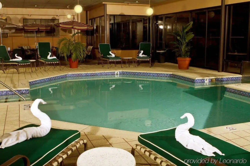 DoubleTree Suites by Hilton Nashville Airport