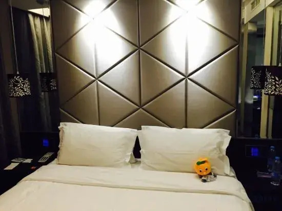 Jinglai Hotel·Selection (Shanghai Xizang North Road Subway Station)