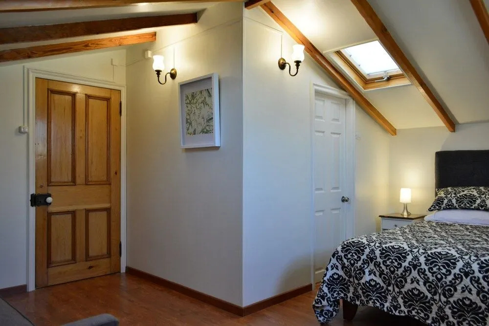 Wood Residence Hotel Boutique