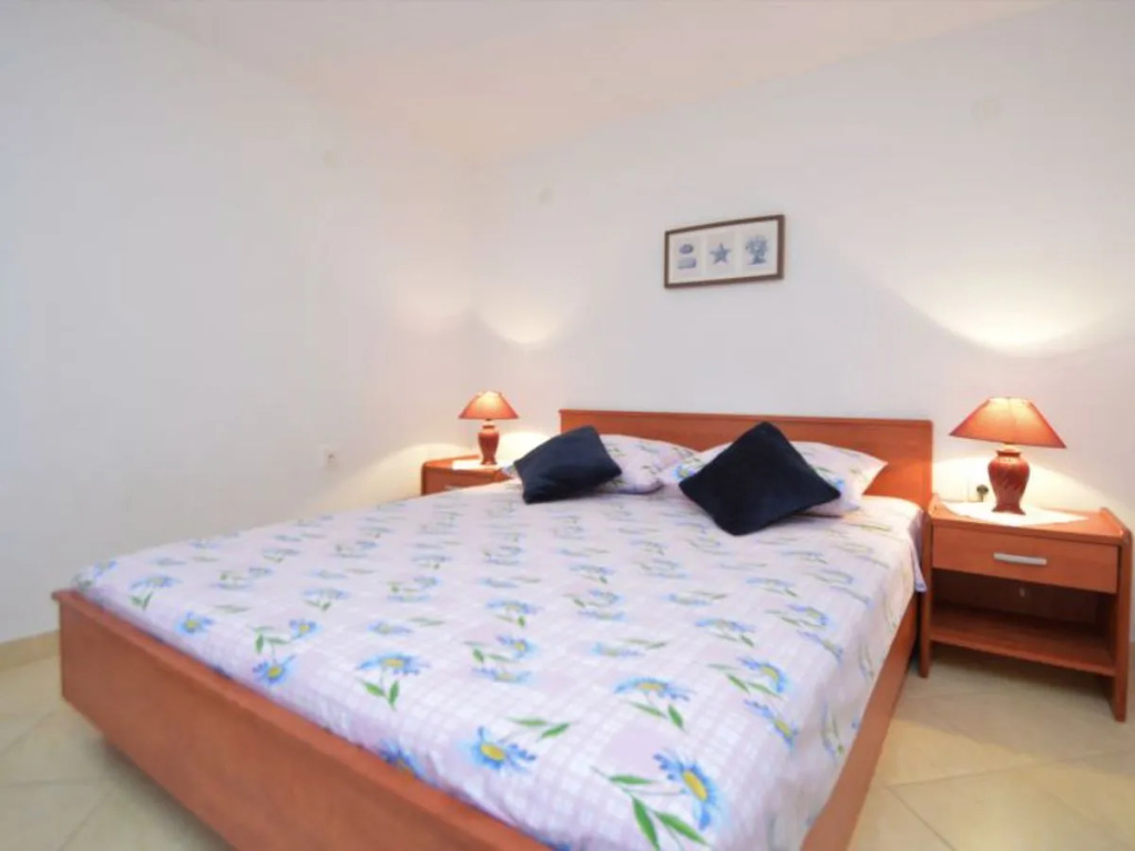 Apartment Rose Gemmano 22278