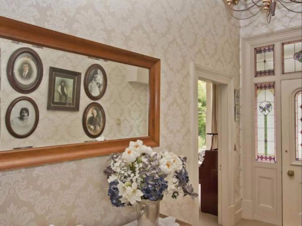 Lilac Rose Boutique Bed and Breakfast