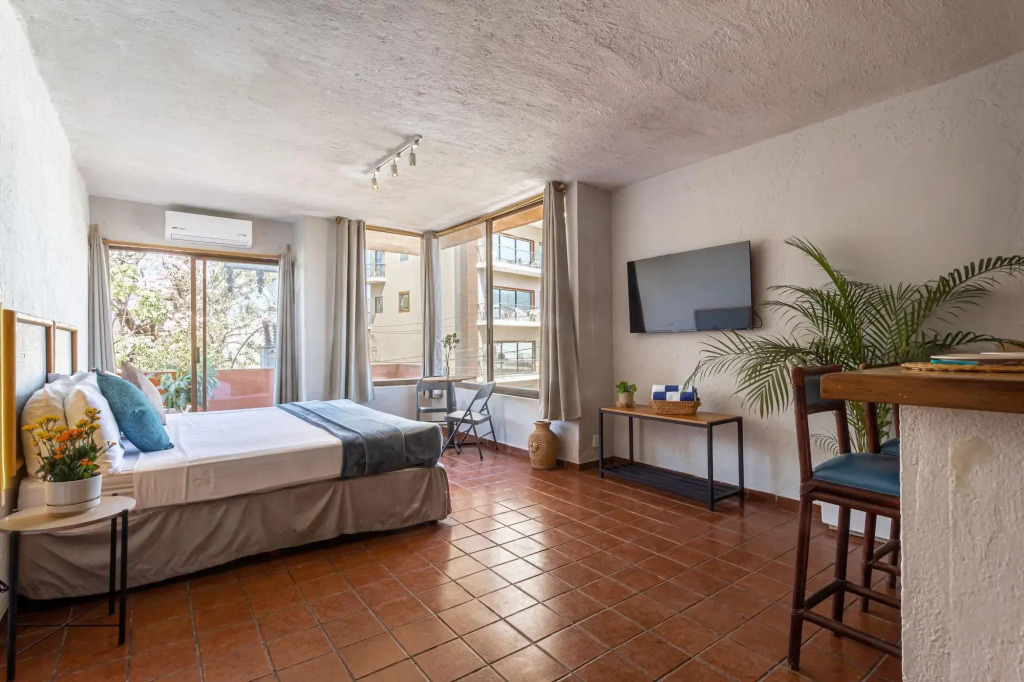 Hotel Suites del Sol