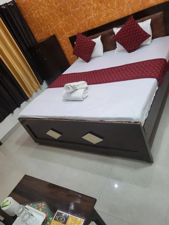 Ramam Hotel by Naavagat Near Ram Mandir
