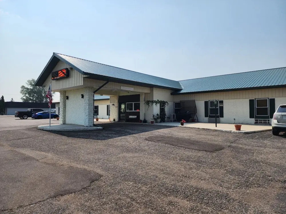 Lantern Motel