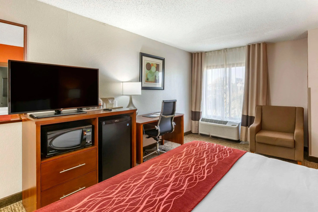 Comfort Inn Greensboro - Kernersville