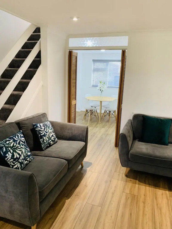 20 Buttermere Close Farnham