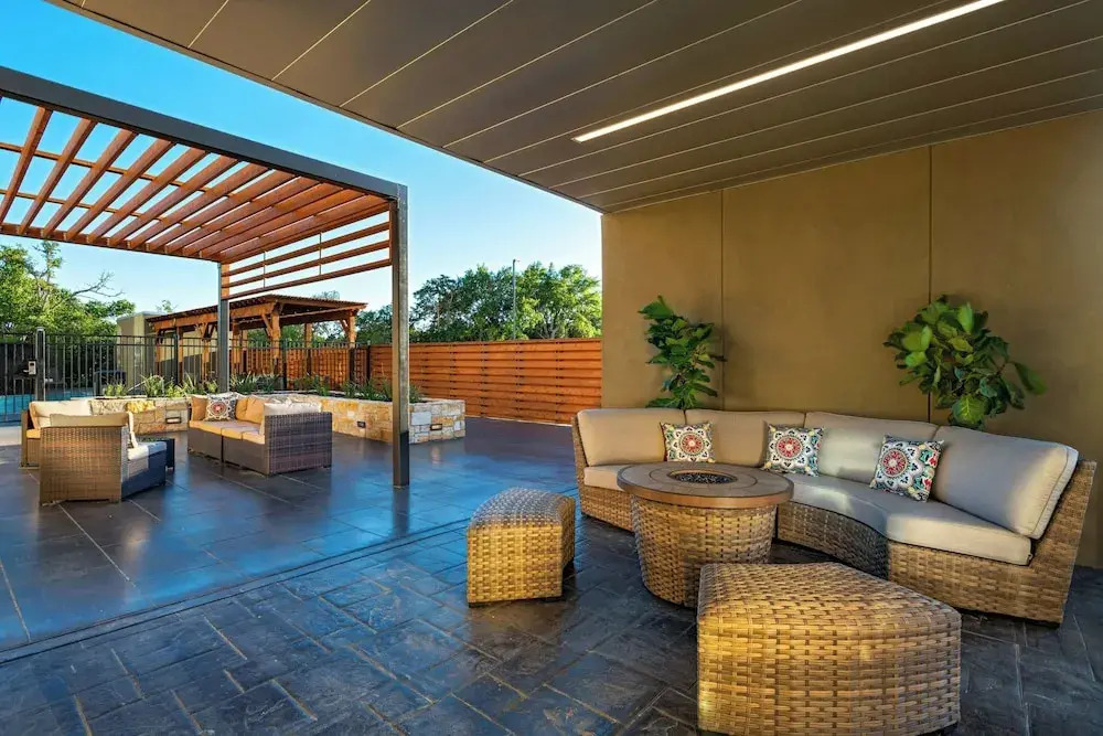 Courtyard Austin Dripping Springs