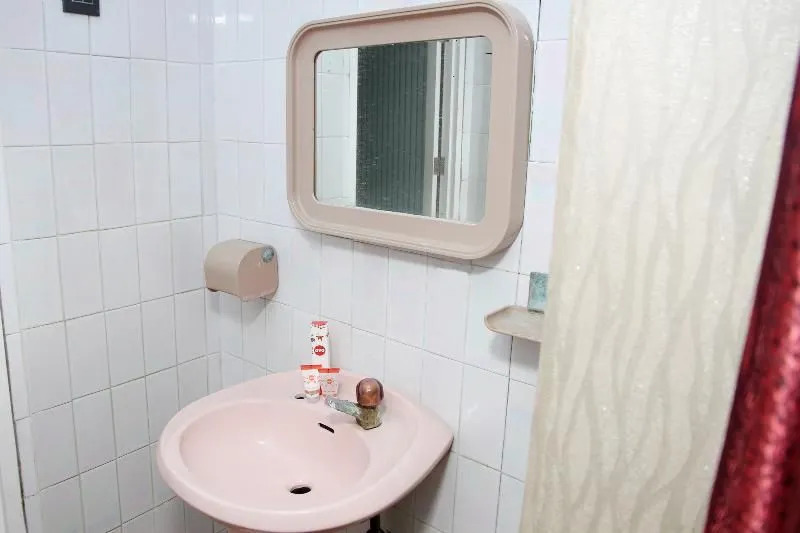 OYO 840 Hotel Dely