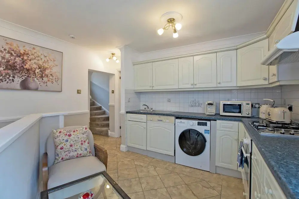 Imperial Horseferry Road Apartment