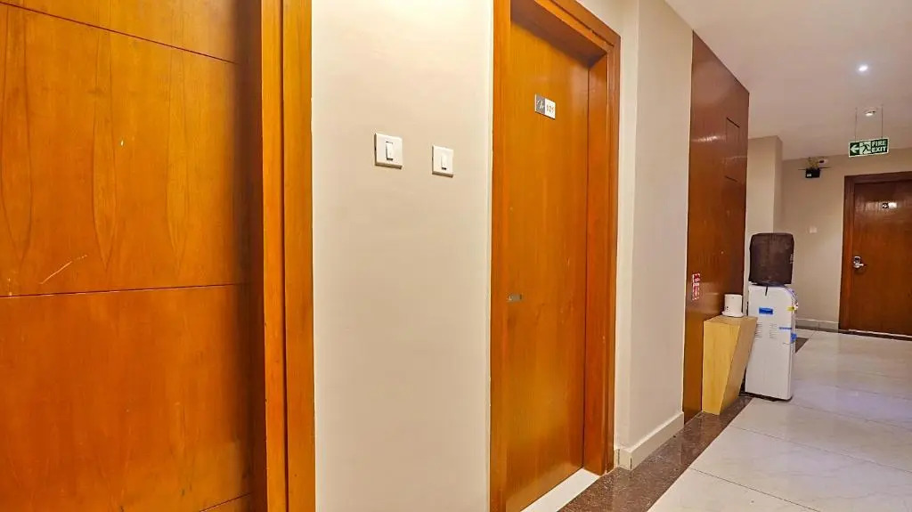 FabHotel Eminent Suites Gachibowli
