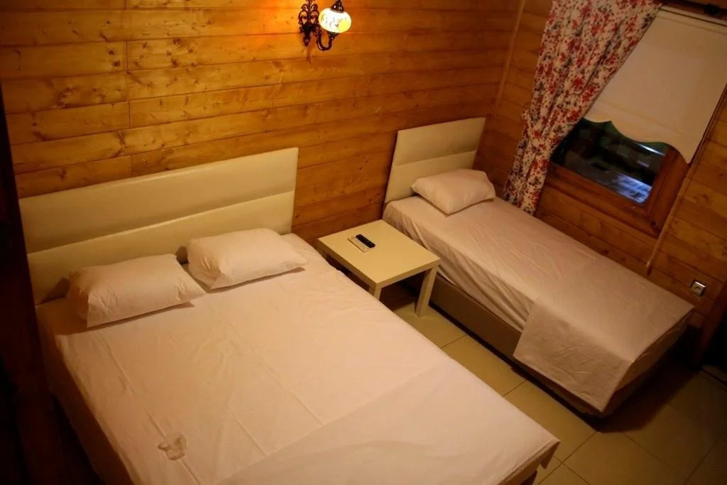 Huzur Motel