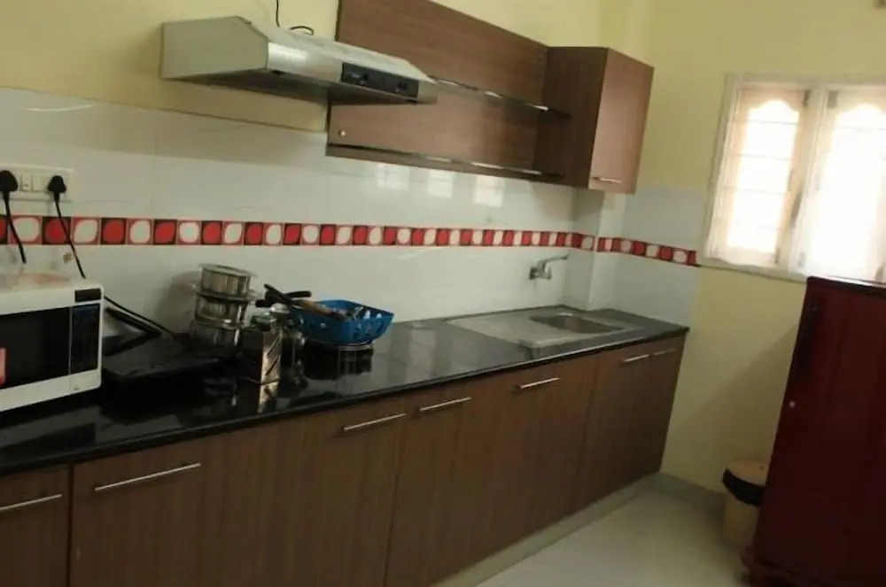 Red Sun Hotel Apartments