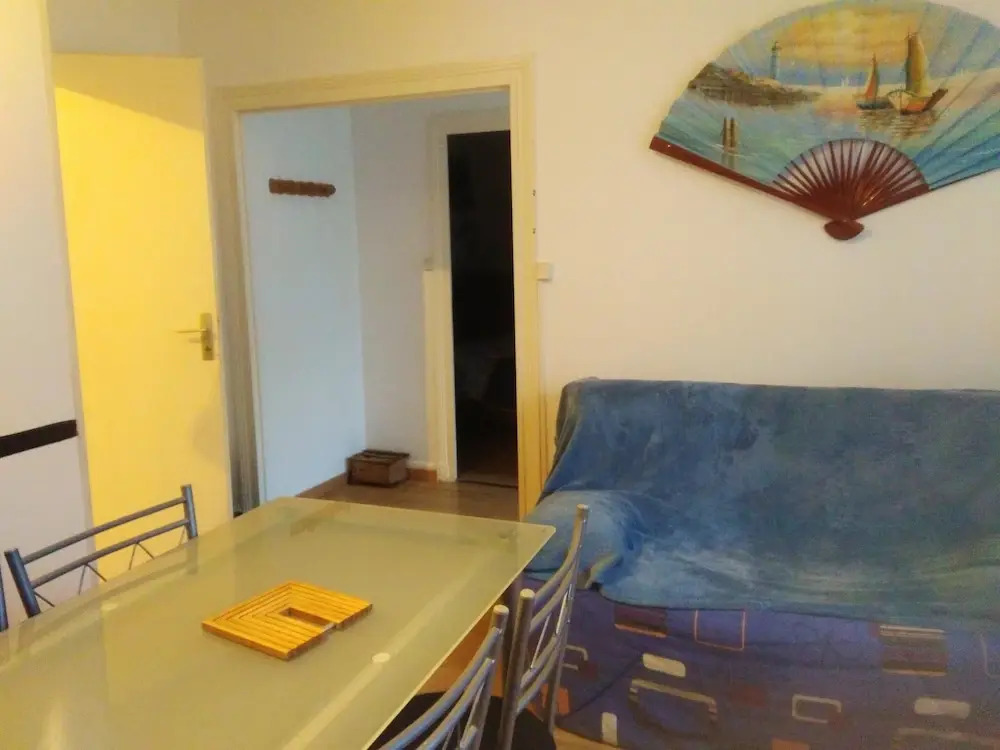 Apartment With one Bedroom in Jonzac, With Terrace and Wifi