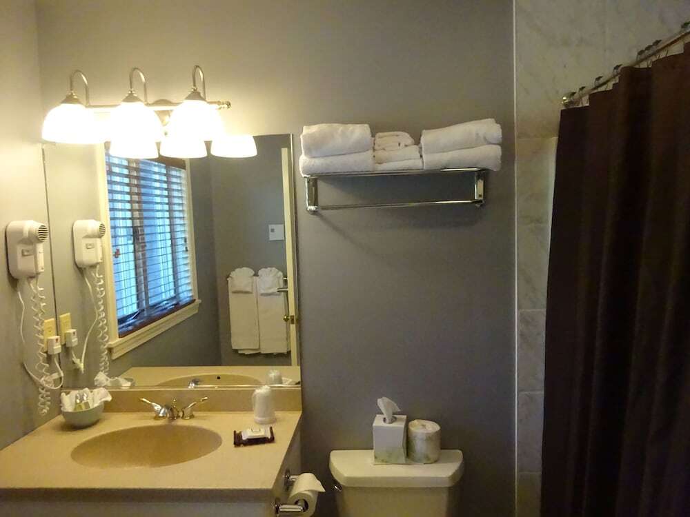 Sea Rose Suites