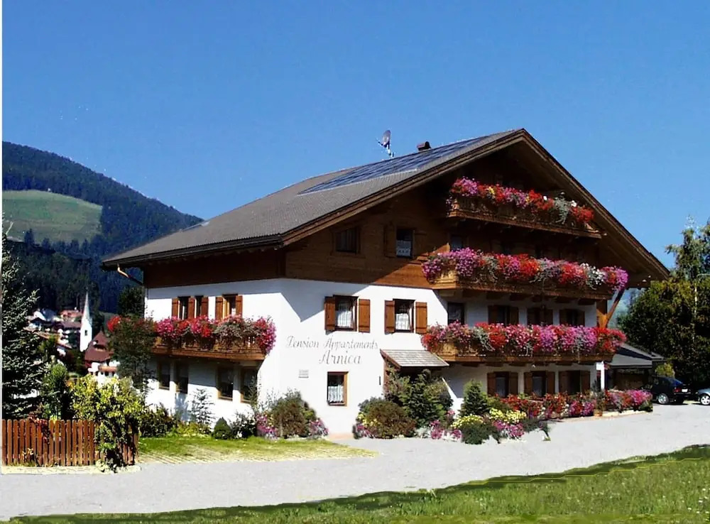 Pension Arnica B&B